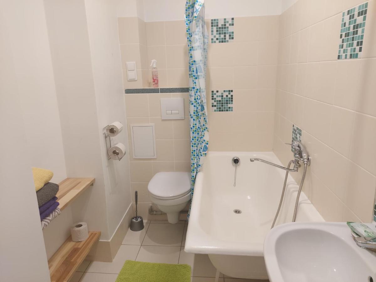 Midsummer House, Cozy And Comfortable Apartments In Riga Bagian luar foto